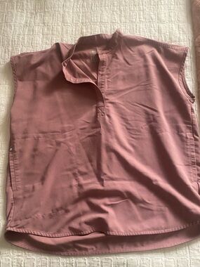 FIGS Rafaela scrub top in mauve